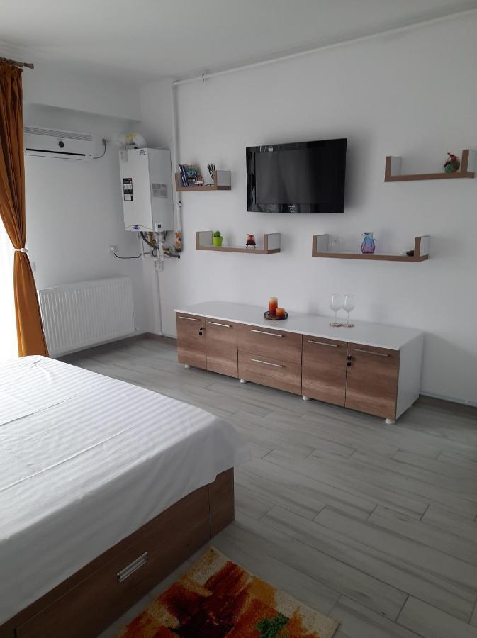 Beach Residence 10 Metri Pana La Plaja Năvodari Екстериор снимка